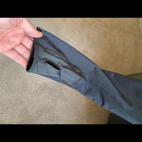 Nike running qtr zip w light insulation. Size L - Picture 3 of 4